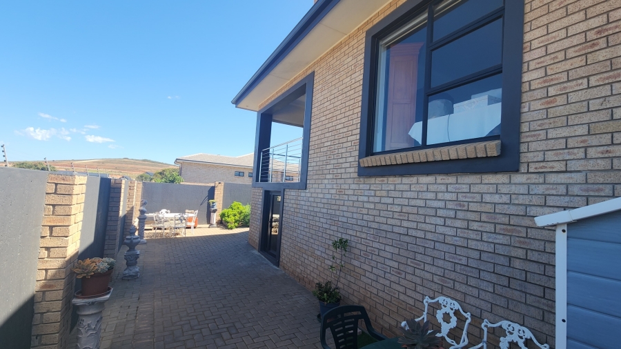 3 Bedroom Property for Sale in Monte Christo Western Cape
